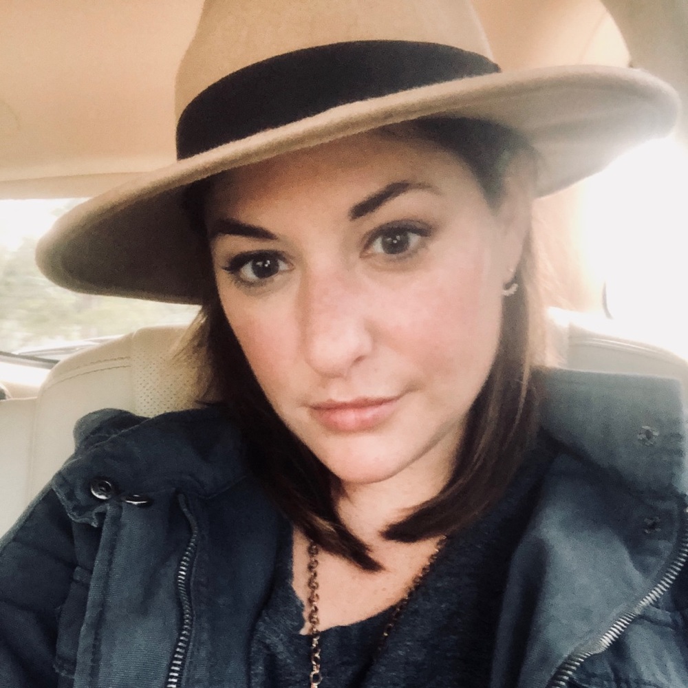 Meet your Posher, Melissa